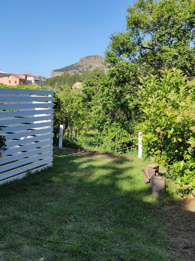 Villa Martino Apartments Cefalu Exterior photo